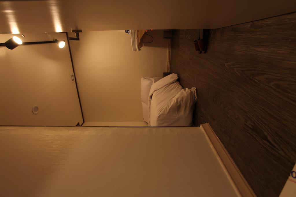 W Mini Hotel Dongdaemoon Seoel Buitenkant foto